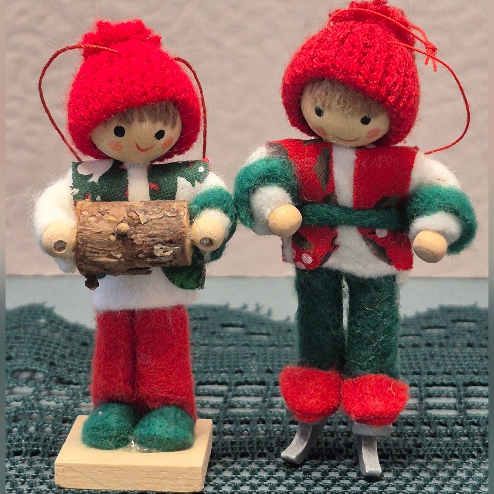 Festive, Winter or Christmas Hanging or Standing Holiday Figurines - Set of 2